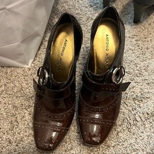 Antonio Melani booty size 7 excellent use condition Brown